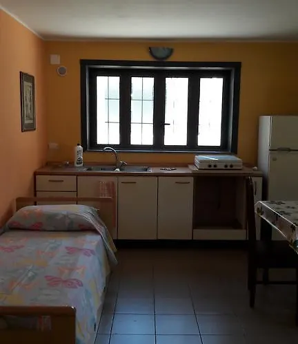 בית הארחה Nina טרקסטאני