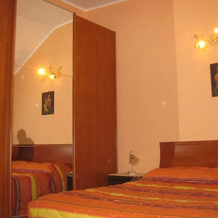 Nina Guest house